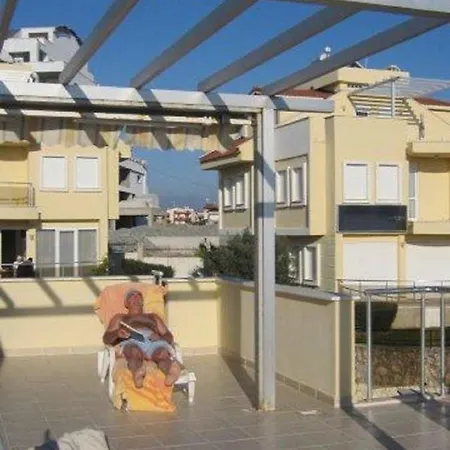 Stunning Large 4 Bed Within Walking Distance Of Everything 别墅 锡德